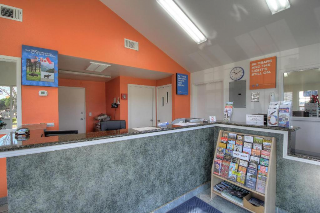 Lobby at Motel6 Kerrville, TX, KERRVILLE - TX