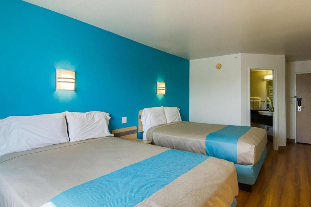 Motel6 Wheatland, WY 13/58