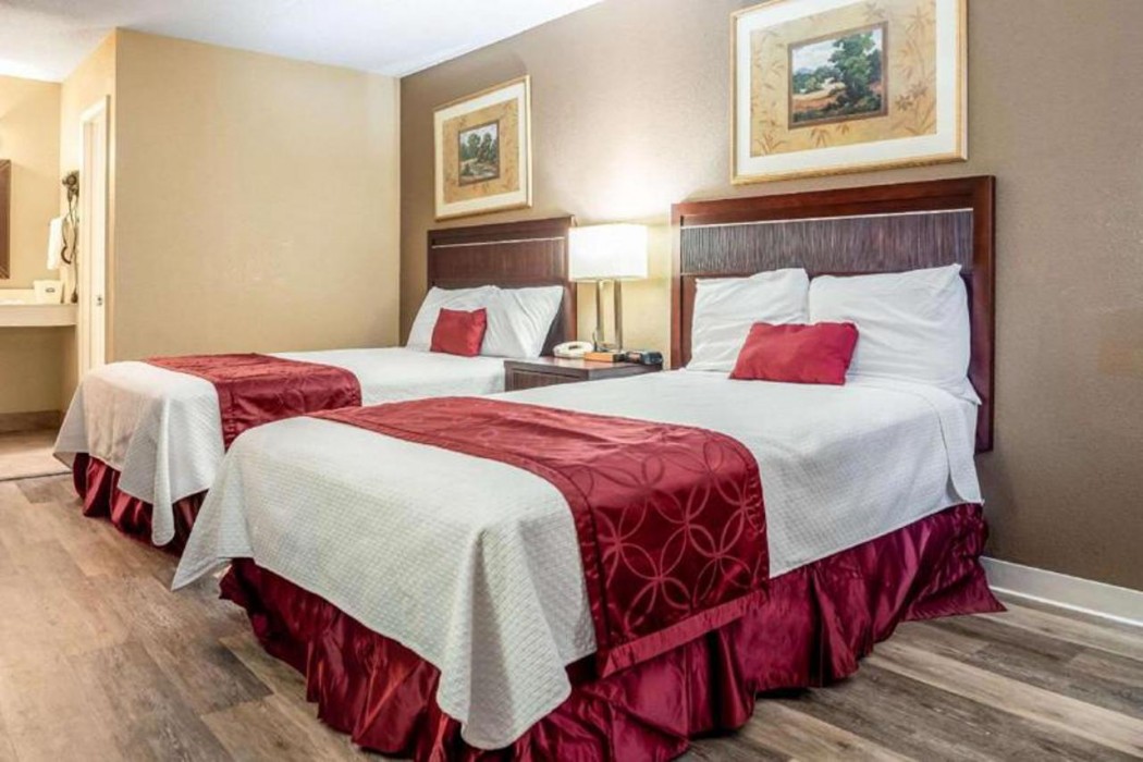 Rodeway Inn Bushnell 12/26