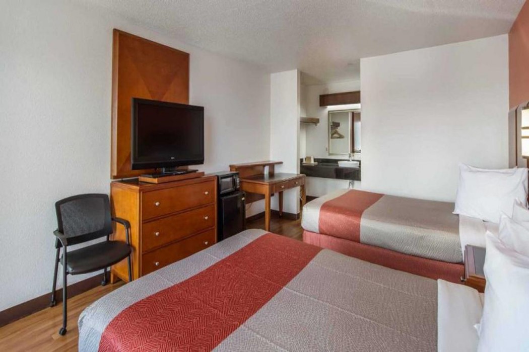 Room at Motel6 Van Buren, AR, VAN BUREN - AR