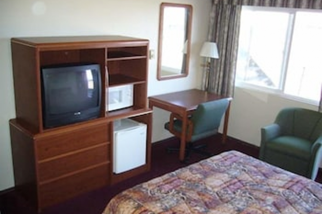 Best Value Inn by OYO Portland OR South East 13/17