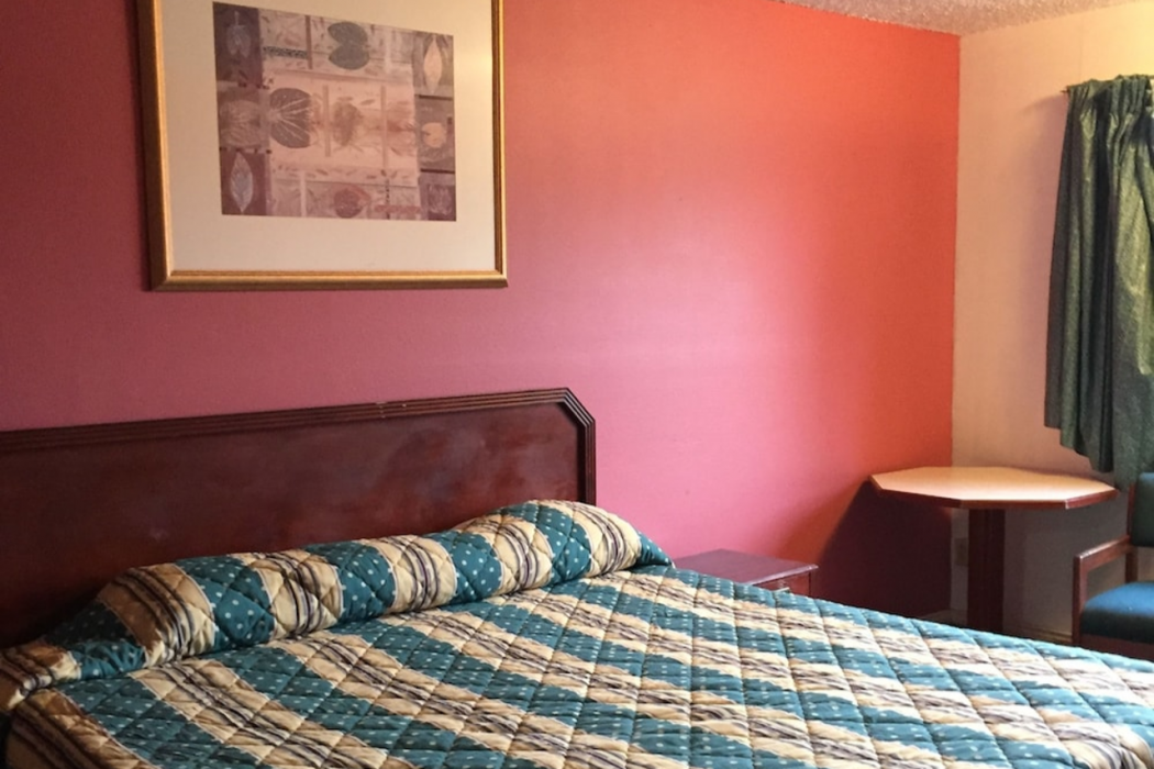 Best Value Inn by OYO Portland OR South East 9/17