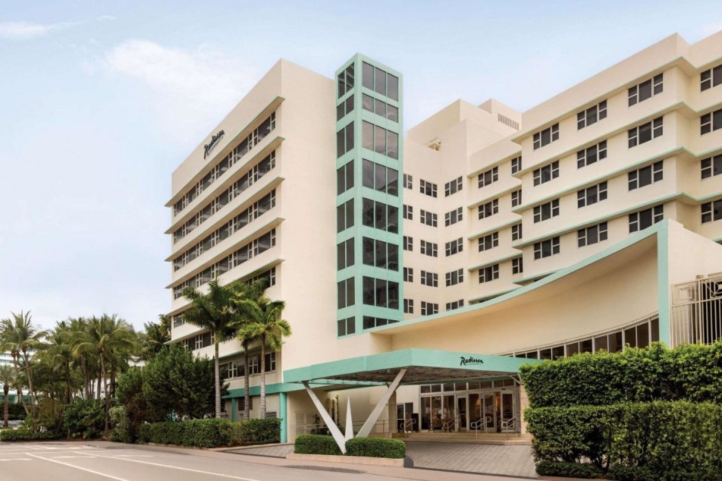 Radisson Resort Miami Beach 4/21