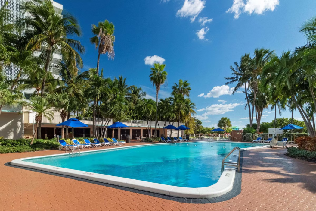 Radisson Resort Miami Beach 14/21