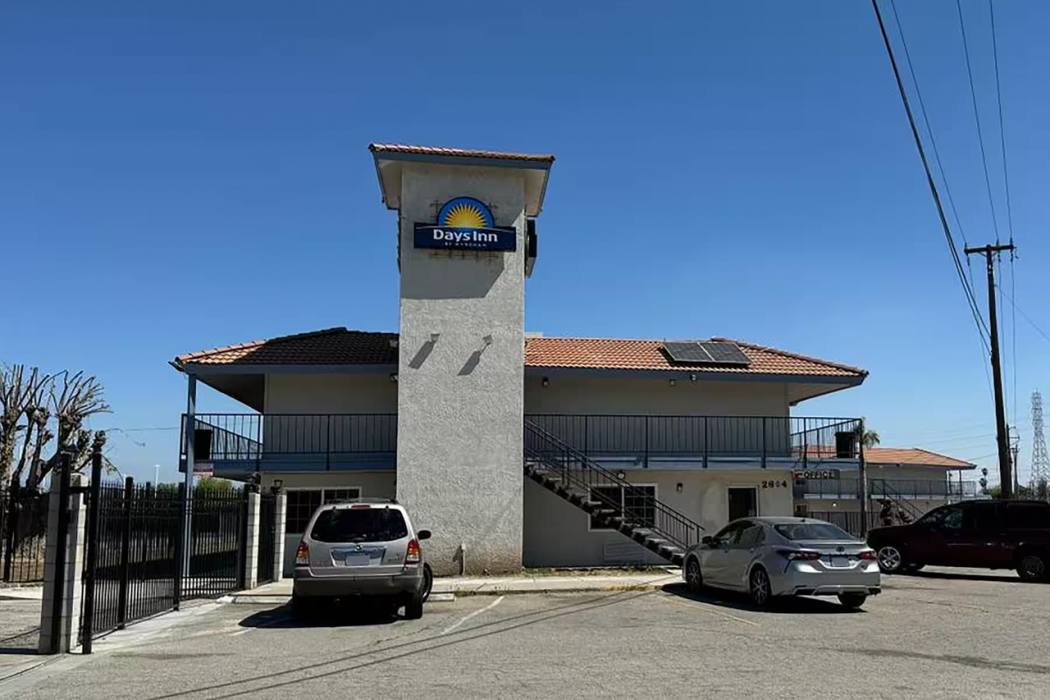 Days Inn By Wyndham Bakersfield Ca 2/55