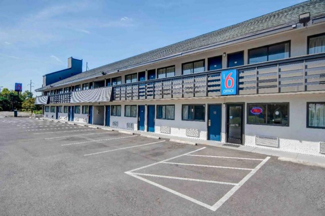Motel6 Columbus, OH - OSU North 30/43