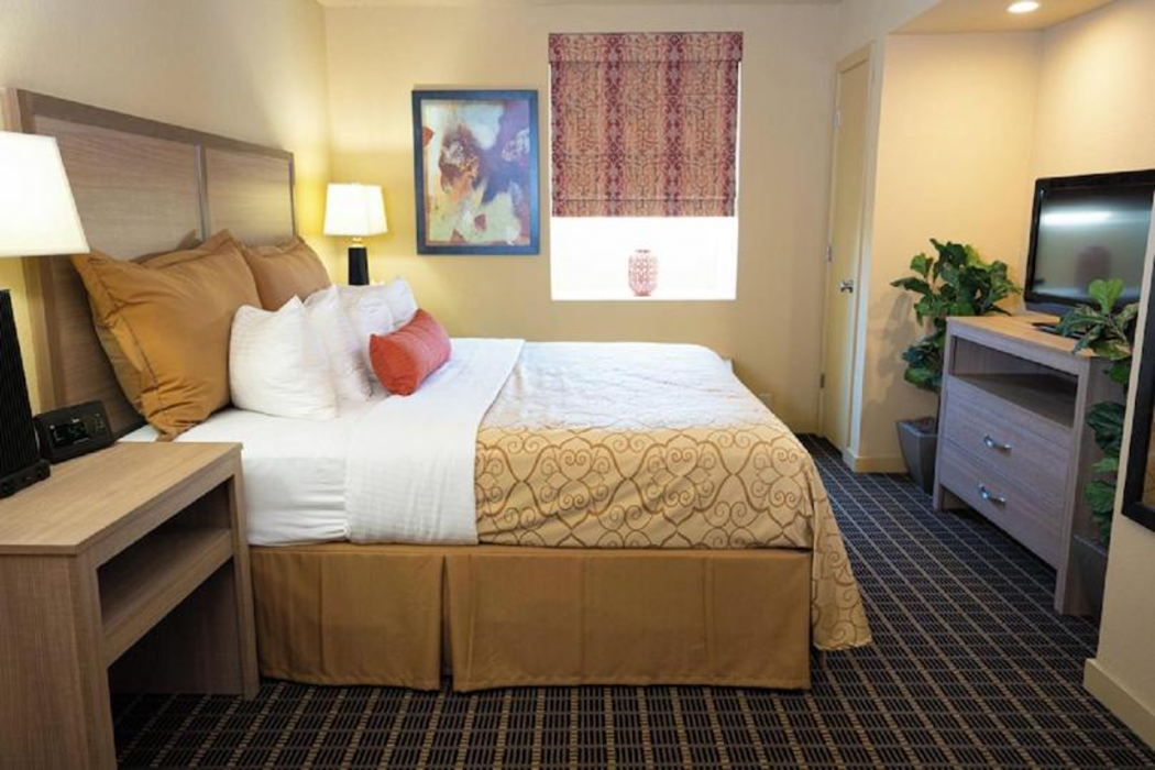Patriots Inn 20/53