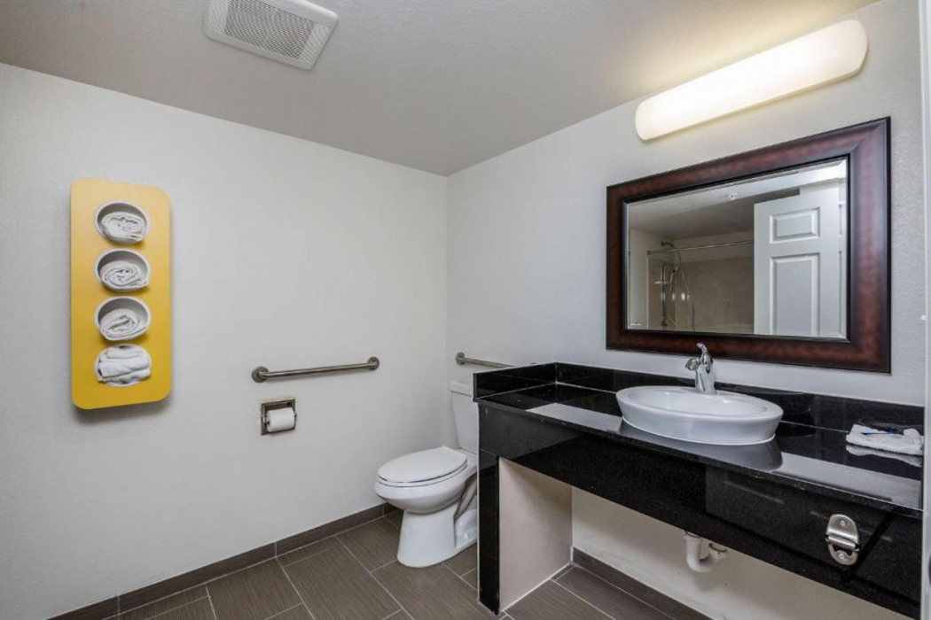 Motel6 Peoria, IL 21/66