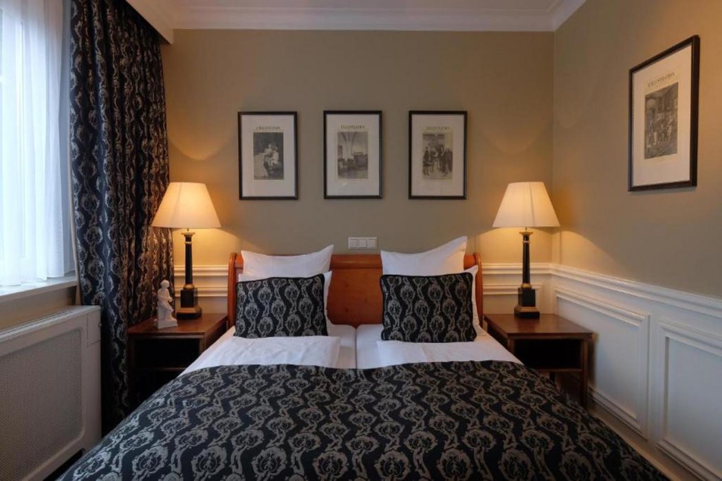Apollofirst Boutique Hotel 6/19