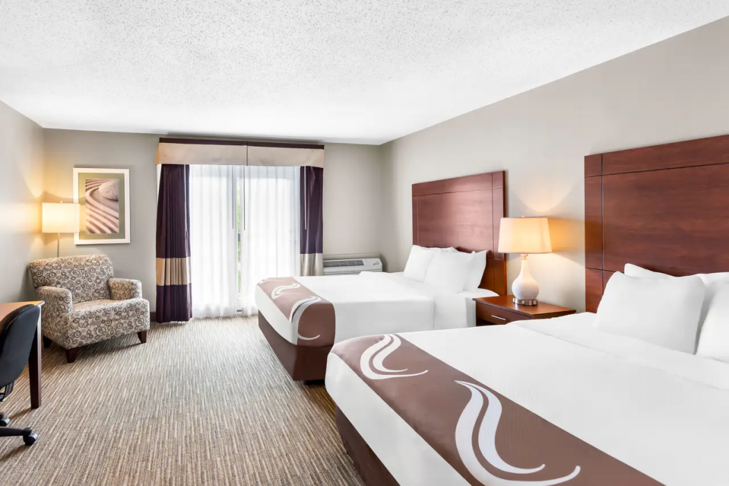 Quality Inn & Suites Gorham White Mountains 15/45