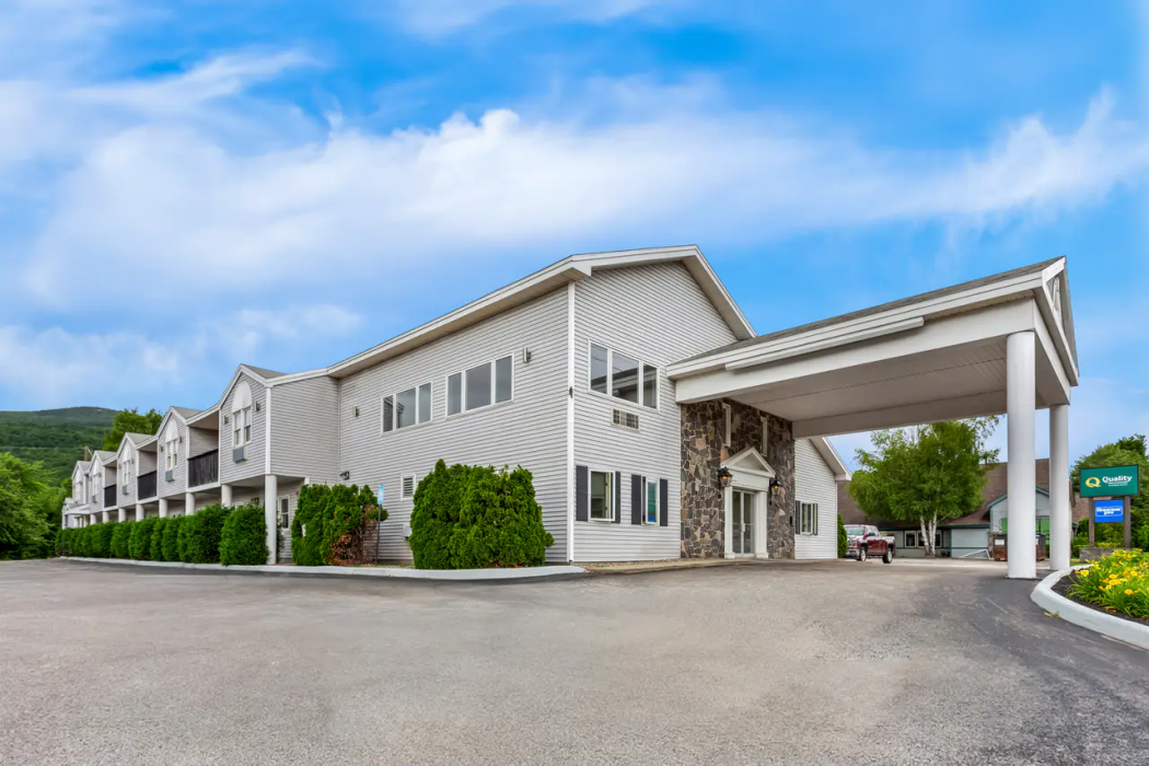 Quality Inn & Suites Gorham White Mountains 2/45
