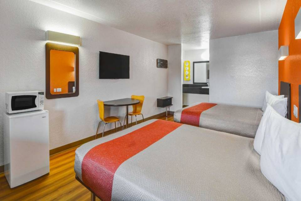 Motel6 Moultrie, GA 15/62