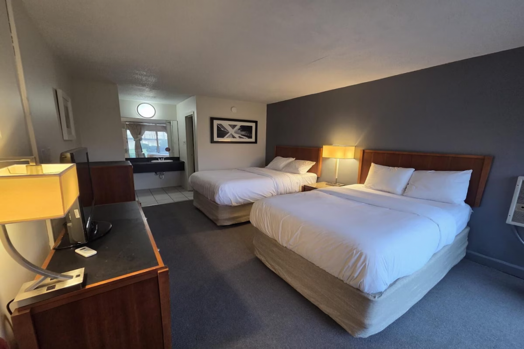 Americas Best Value Inn Rockford 4/4