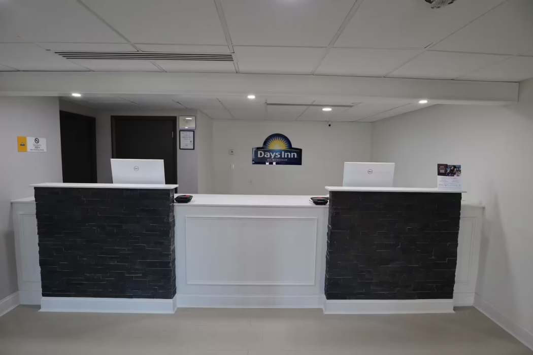 Days Inn by Wyndham Mandan Bismarck Area 5/56