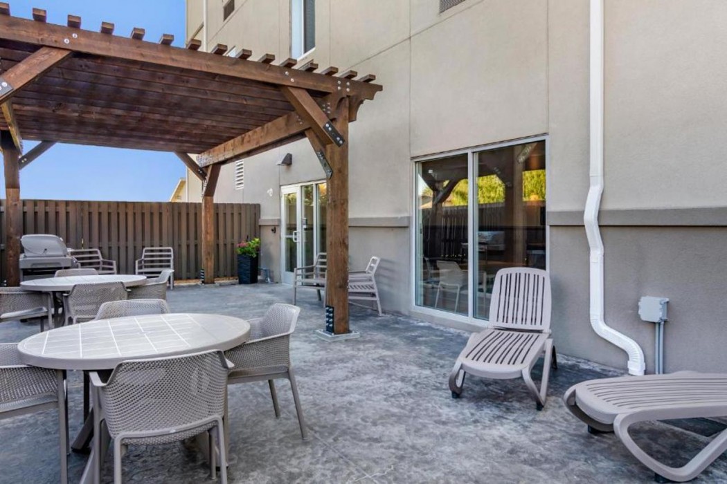 MainStay Suites Great Falls Airport 9/16