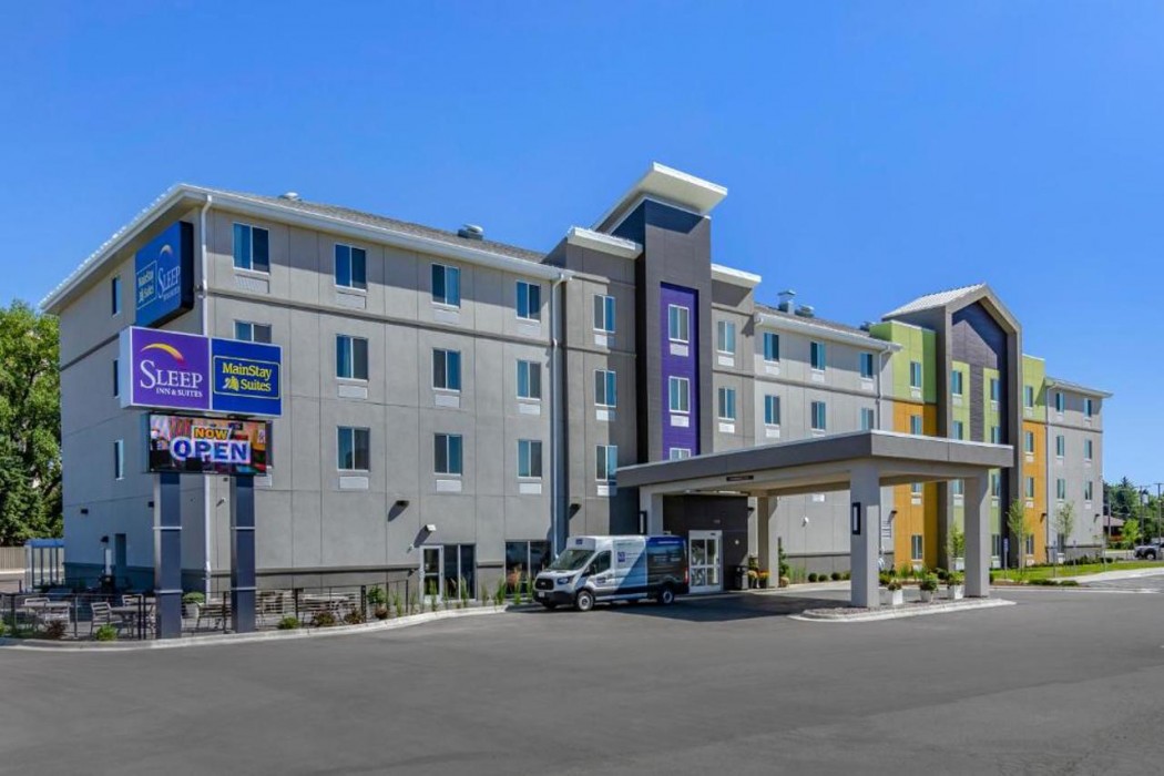 MainStay Suites Great Falls Airport 1/16