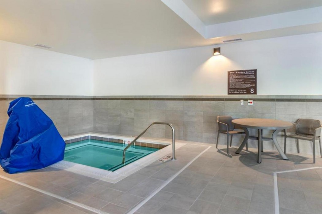 MainStay Suites Great Falls Airport 12/16