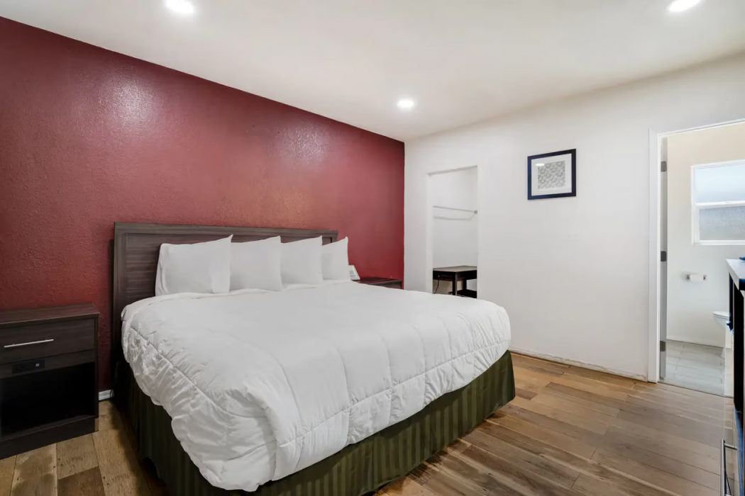Econo Lodge Needles 16/26