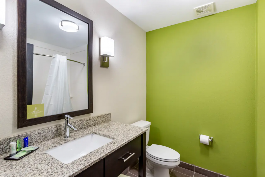 Sleep Inn & Suites Gallatin Nashville Metro 18/28