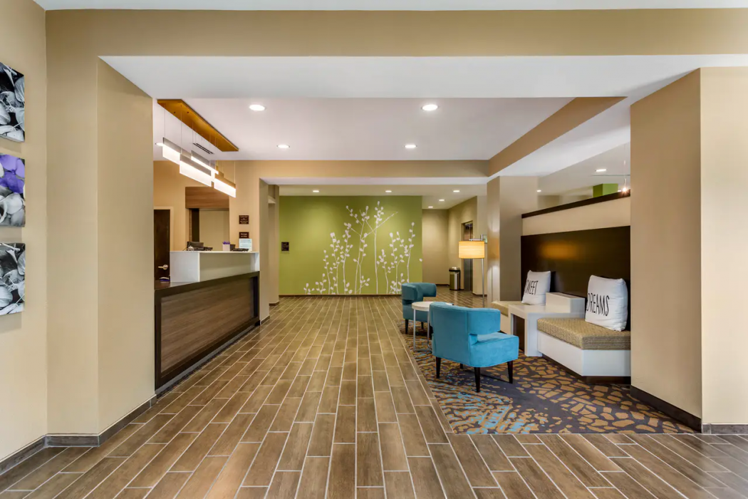 Sleep Inn & Suites Gallatin Nashville Metro 3/28