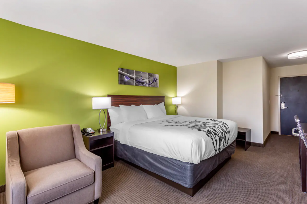 Sleep Inn & Suites Gallatin Nashville Metro 14/28