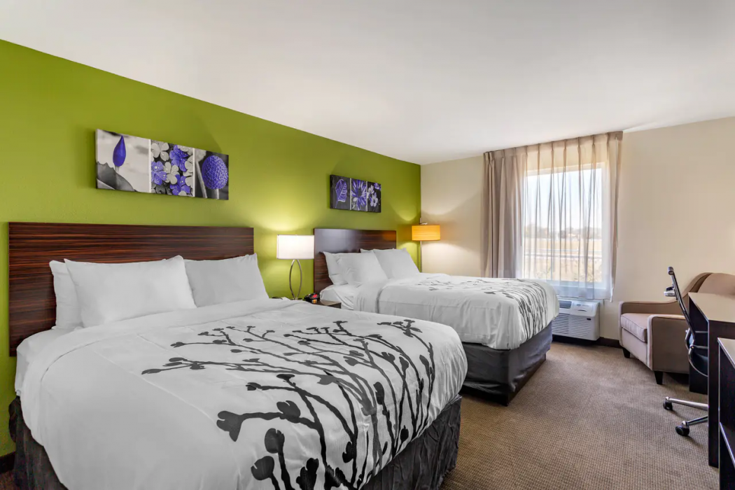 Sleep Inn & Suites Gallatin Nashville Metro 12/28