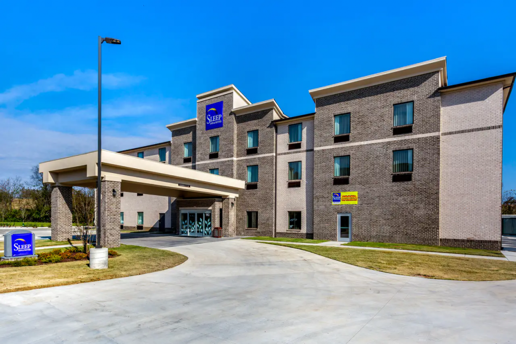 Sleep Inn & Suites Gallatin Nashville Metro 1/28
