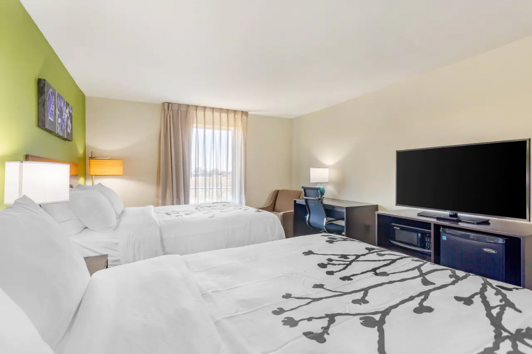 Sleep Inn & Suites Gallatin Nashville Metro 13/28