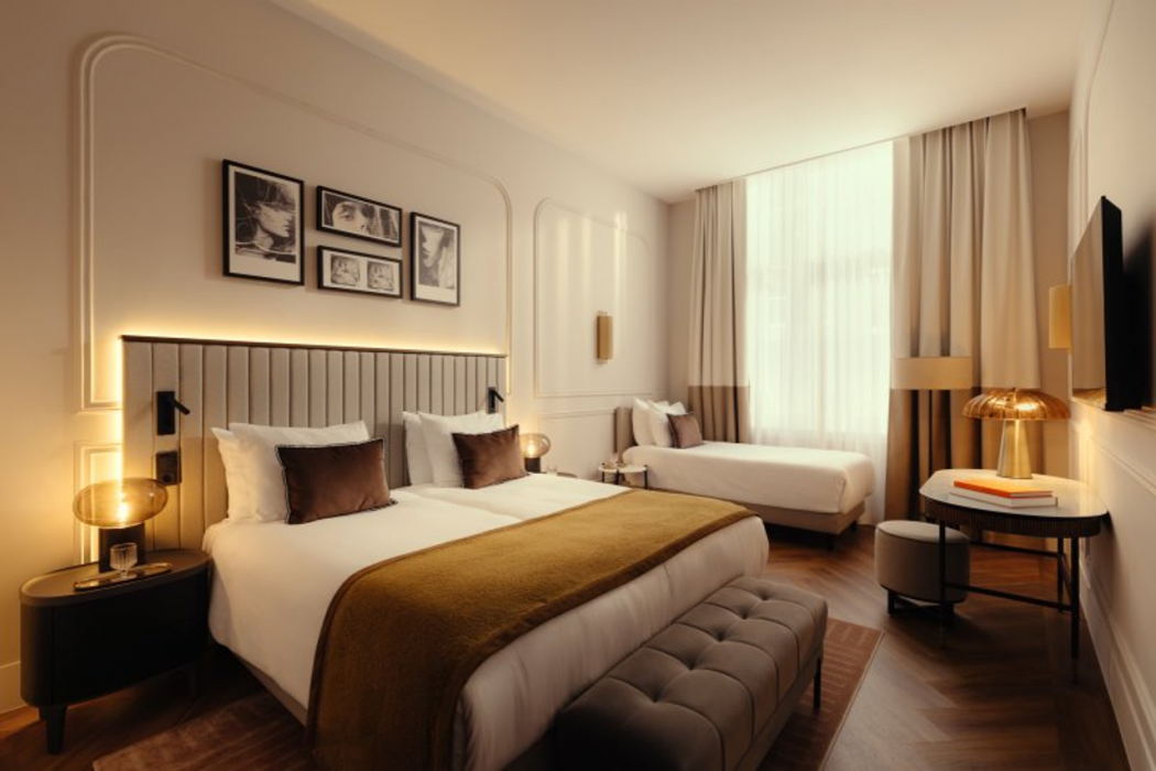 The Manor Amsterdam 14/57