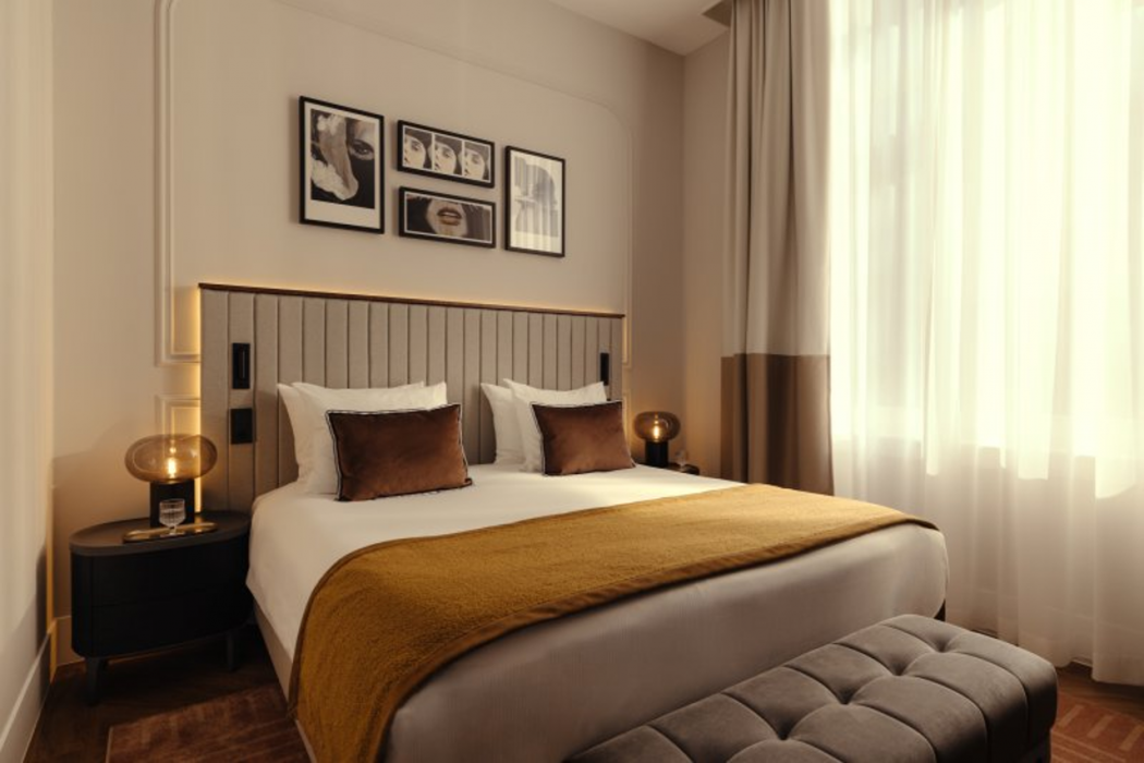 The Manor Amsterdam 17/57