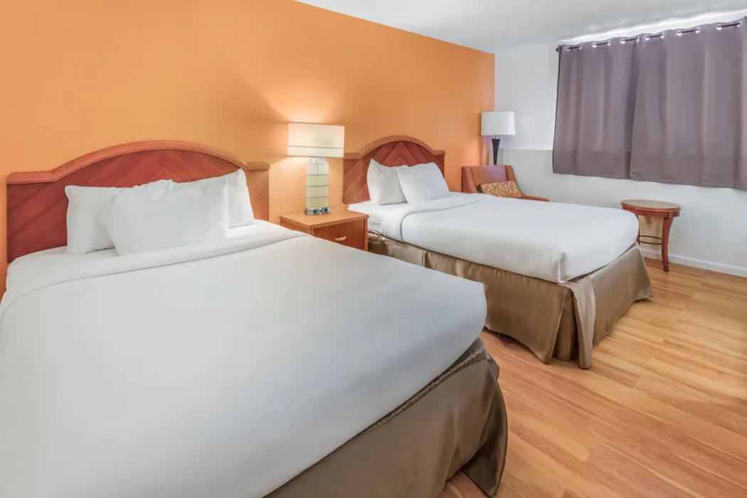 Econo Lodge Alliance 20/60