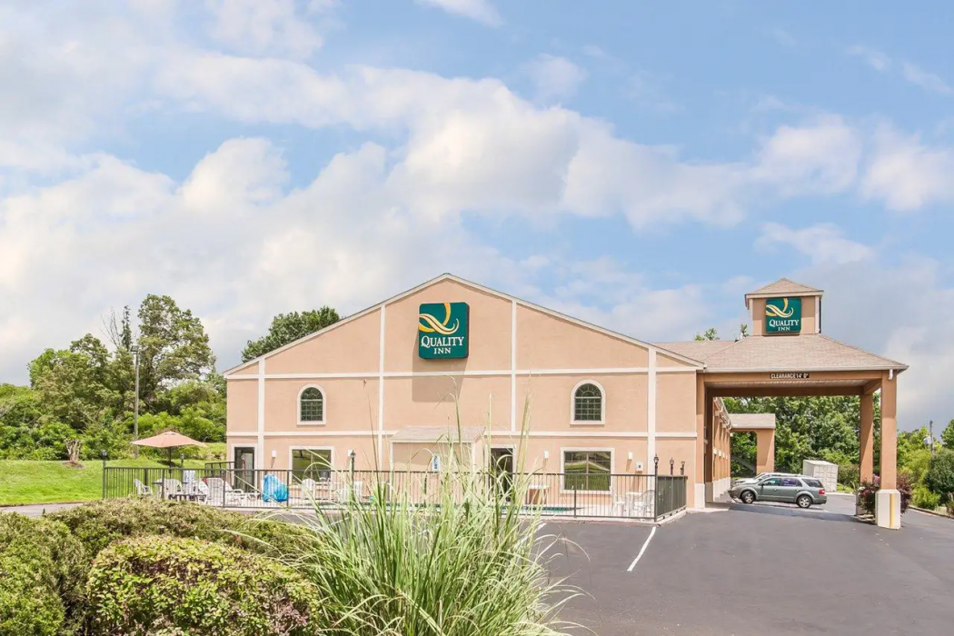 Quality Inn Savannah South 2/40