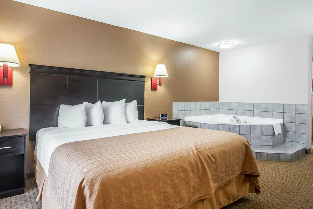Quality Inn Savannah South 26/40