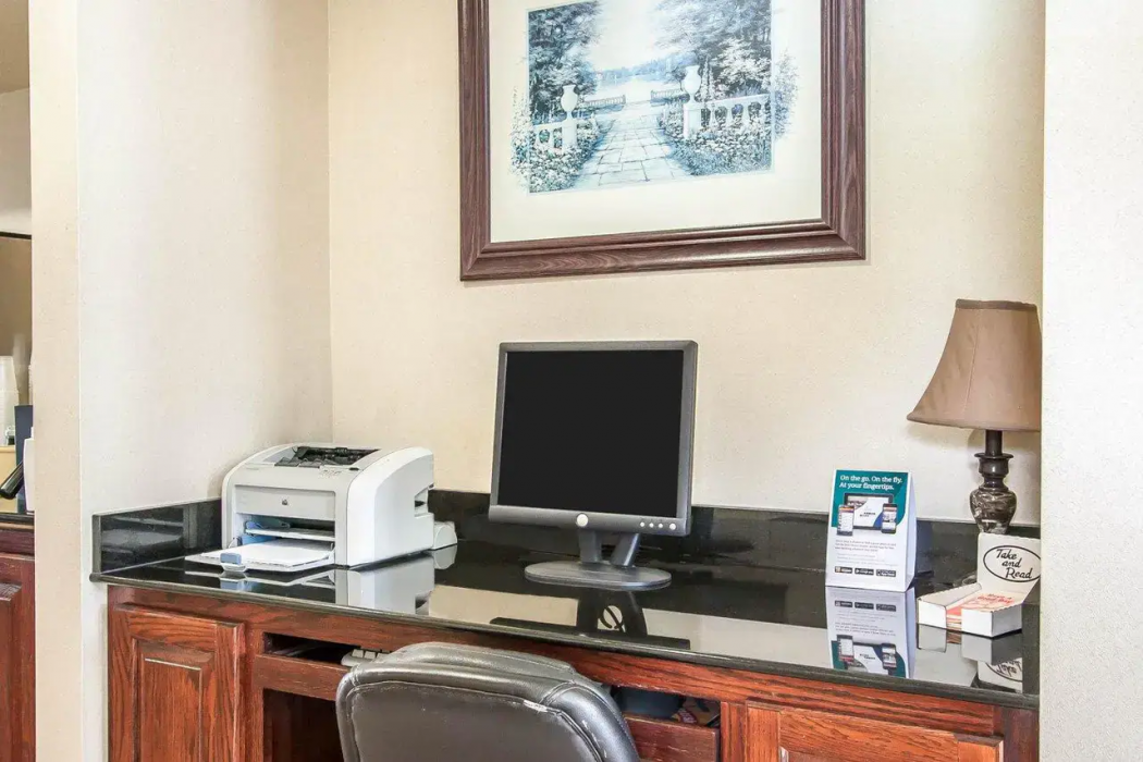 Quality Inn Savannah South 28/40