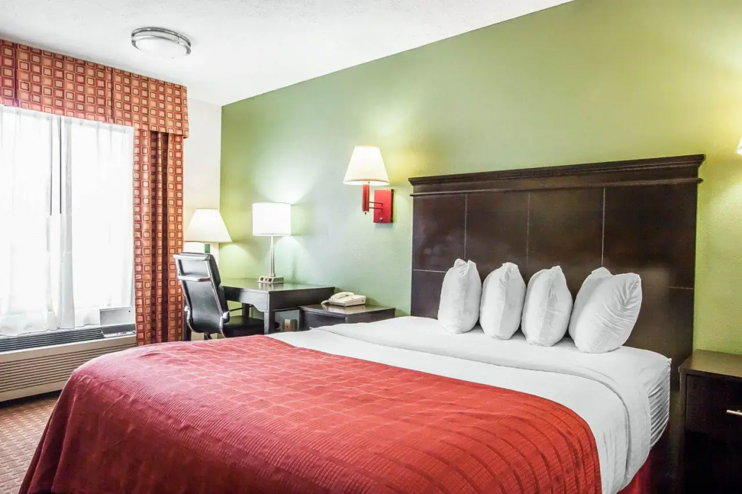 Quality Inn Savannah South 16/40