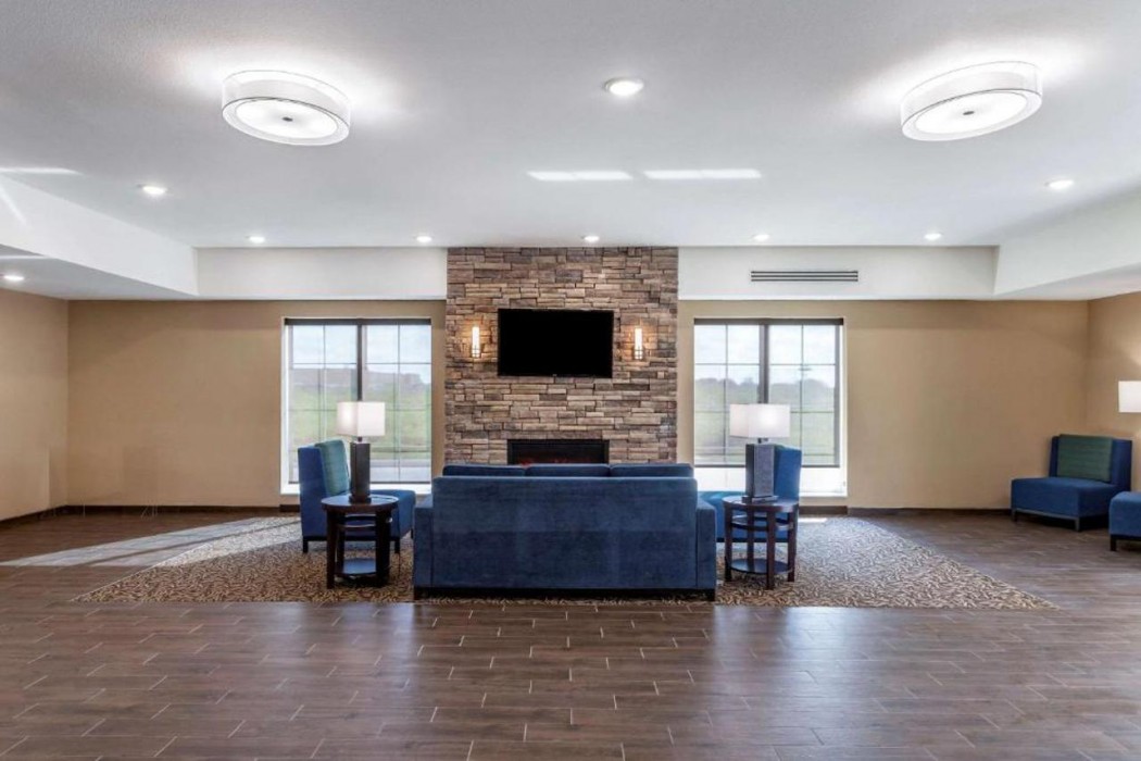 Comfort Inn & Suites Waller TX 20/36