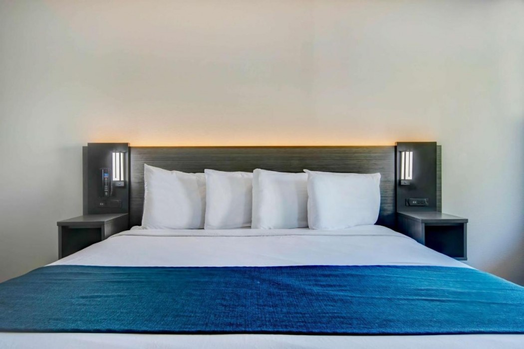 Studio 6 Extended Stay - Ocean Springs, MS 10/53