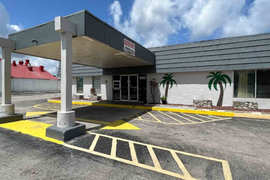 Motel6 New Port Richey, FL image