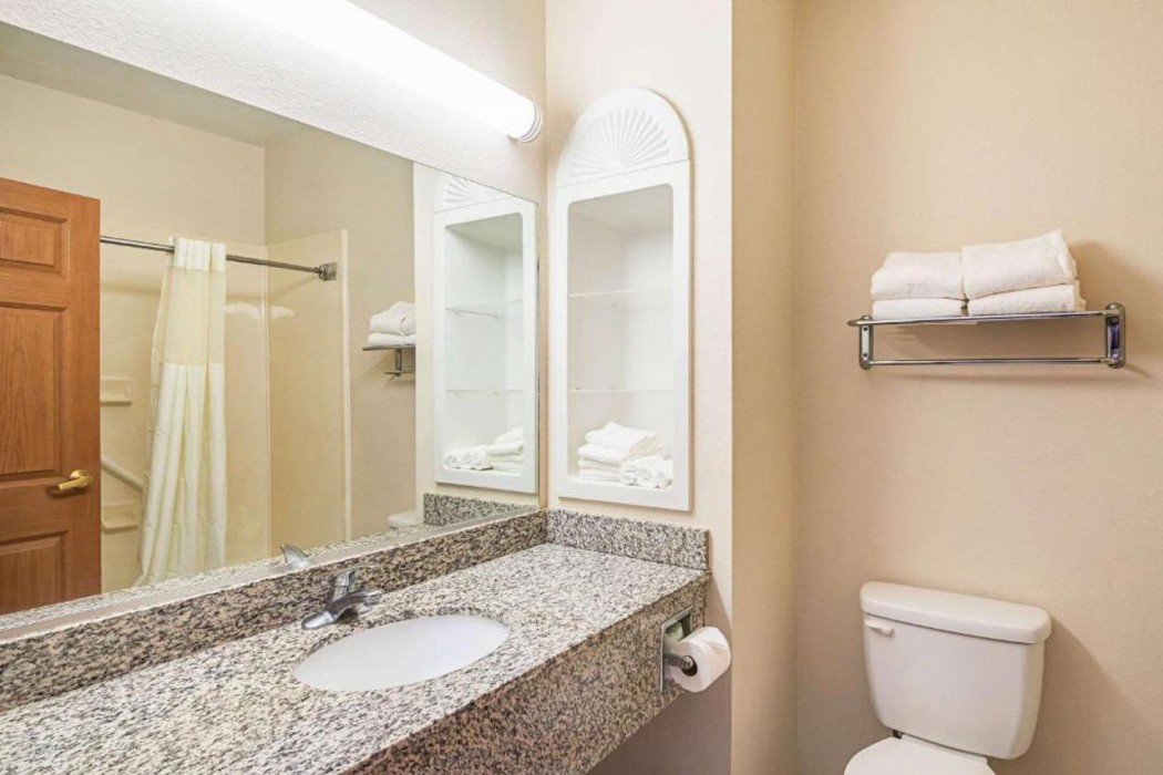 Quality Inn & Suites Lampasas 15/51