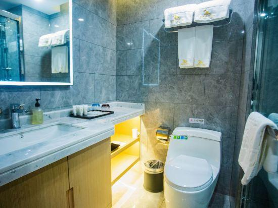 GreenTree Eastern Huaian Suning Plaza Huaihai Road West Hotel 15/65