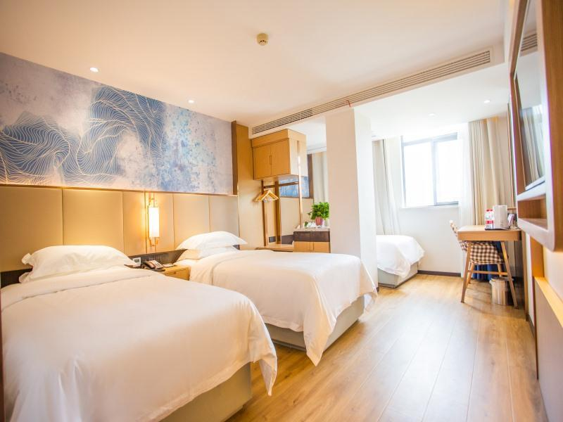 GreenTree Eastern Huaian Suning Plaza Huaihai Road West Hotel 17/65