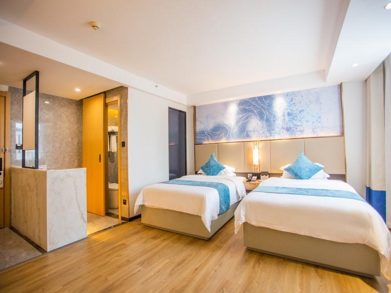 GreenTree Eastern Huaian Suning Plaza Huaihai Road West Hotel 18/65