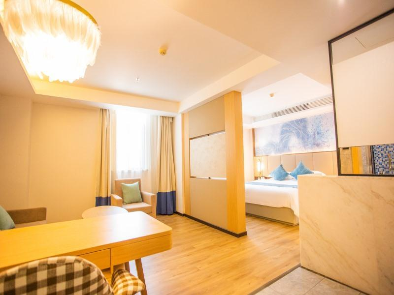 GreenTree Eastern Huaian Suning Plaza Huaihai Road West Hotel 20/65