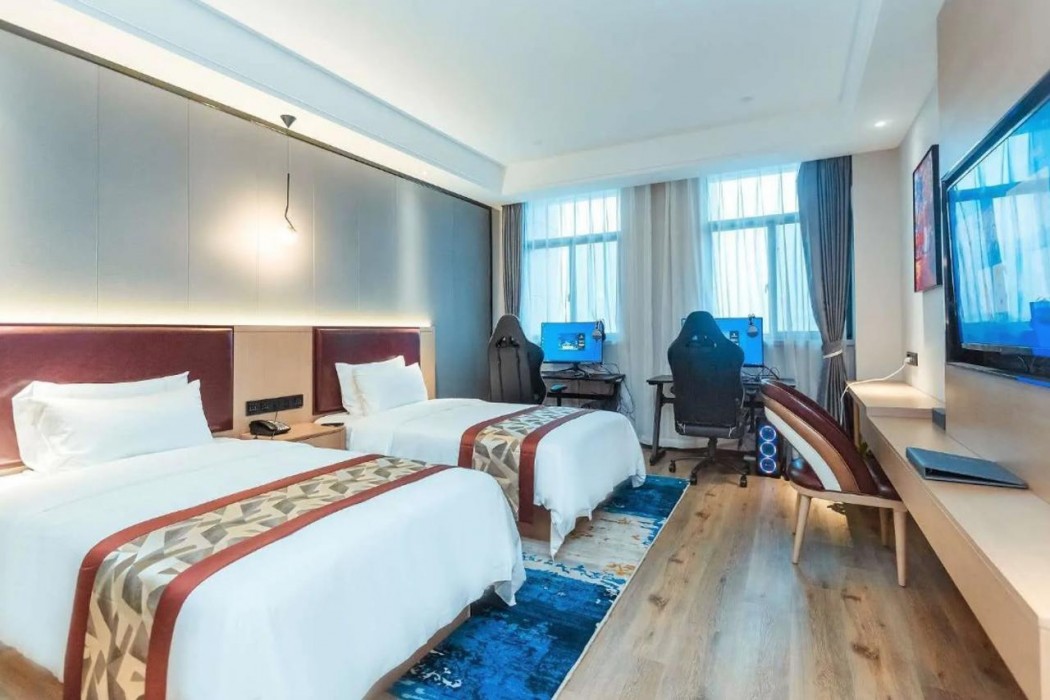 Gya Yangzhou Economic Development Zone Yangzi Jiang South Road Gaomin Temple Hotel 26/49