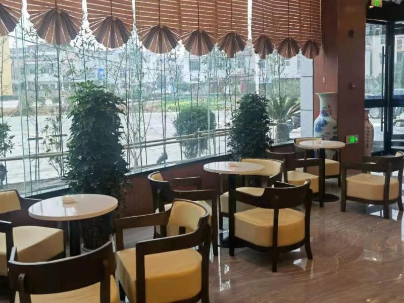 Gem Anqing Wangjiang County Central Mall Fengqi Road Hotel 42/58