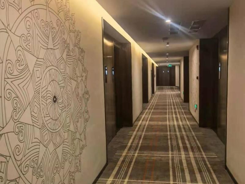 Gem Anqing Wangjiang County Central Mall Fengqi Road Hotel 40/58