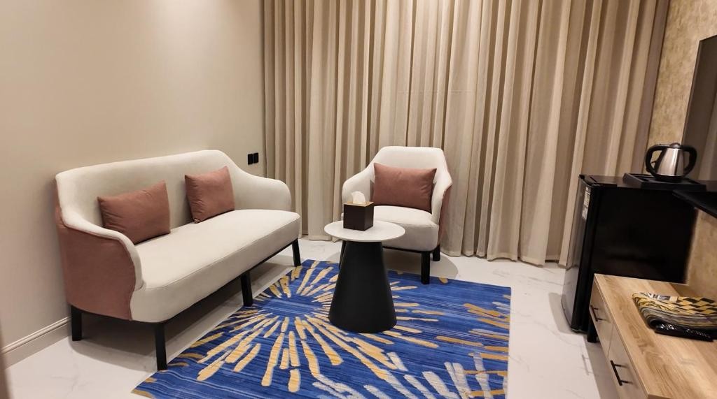 قصر العقيق للوحدات السكنية المفروشة(XYZ Hotel King Fahd Road) 23/29
