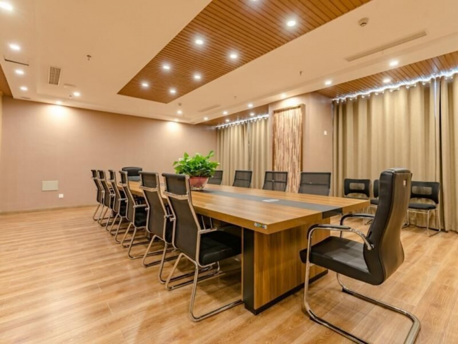 Greentree Inn Taian High Speed Railway Station Lingshan Street Business Hotel 11/16