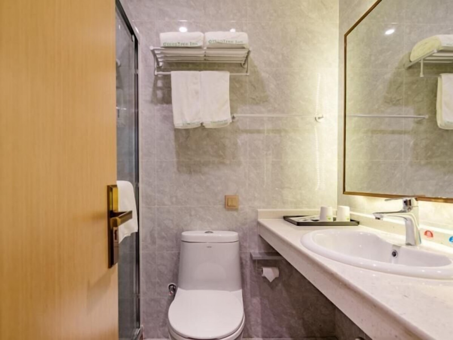 Greentree Inn Taian High Speed Railway Station Lingshan Street Business Hotel 7/16