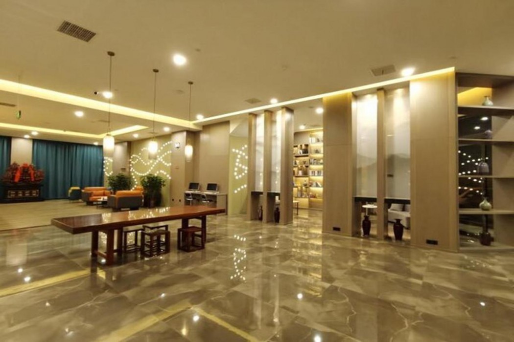 GreenTree Eastern Changge Yiwu City Hotel 32/57
